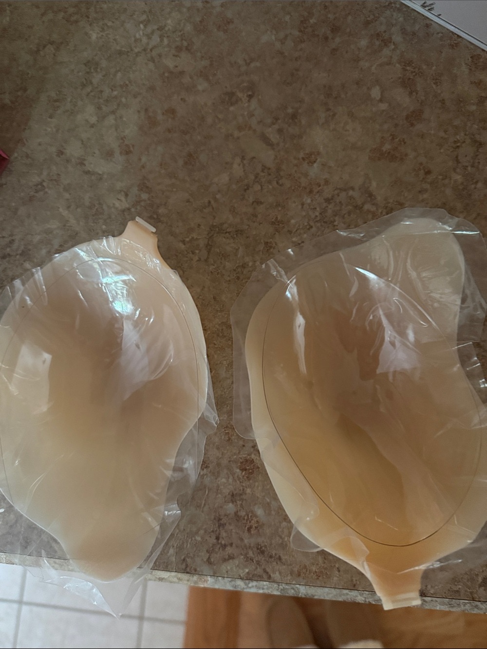 Cakes Body Cleavage Bra - CAKES - Picture 2 of 5